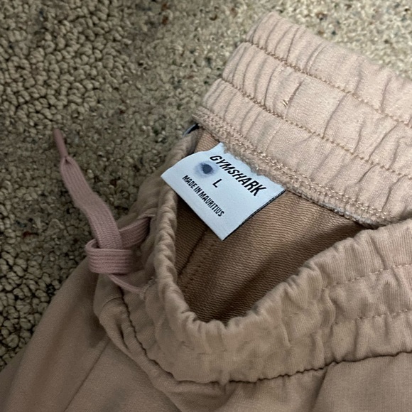 Gymshark sweatpants - Picture 2 of 5